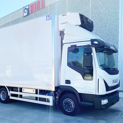 Supra 550 đơn vị làm mát mang tự động với động cơ diesel