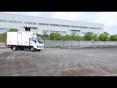 Chiếc xe tải lạnh