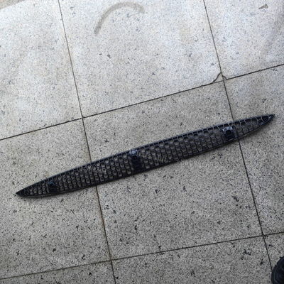 988025 GRILLE-LOWER-TK BLACK,SP vỏ dưới của THERMO KING T-600M, T-800M, T-1000M, T-680Pro, T-880Pro, T-1080Pro