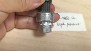 12-00352-14 Carrier phụ tùng chính hãng vector HE19 công tắc áp suất cao Vector 1550/1800/1850